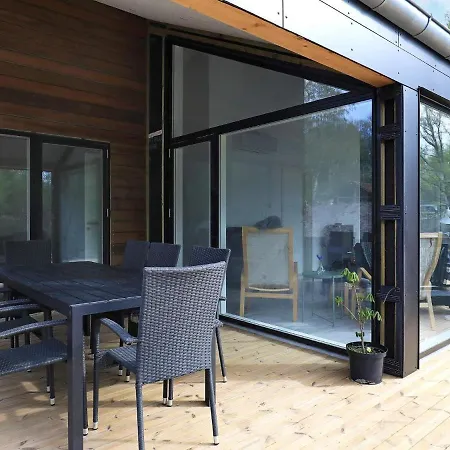 8 Person In L S Holiday home *